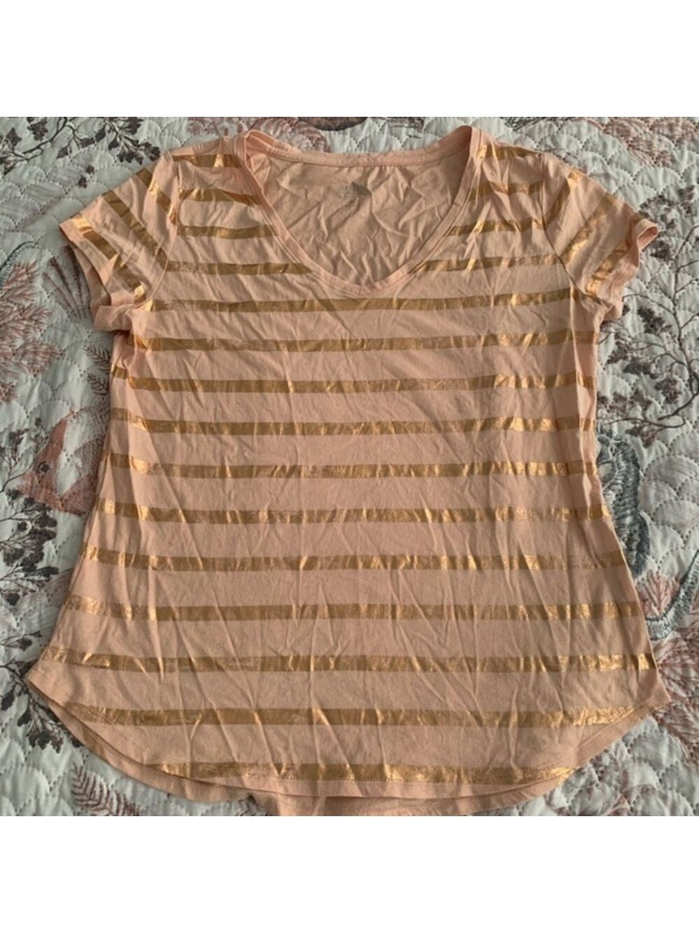 New York & Co SoHo Rose Gold T-Shirt